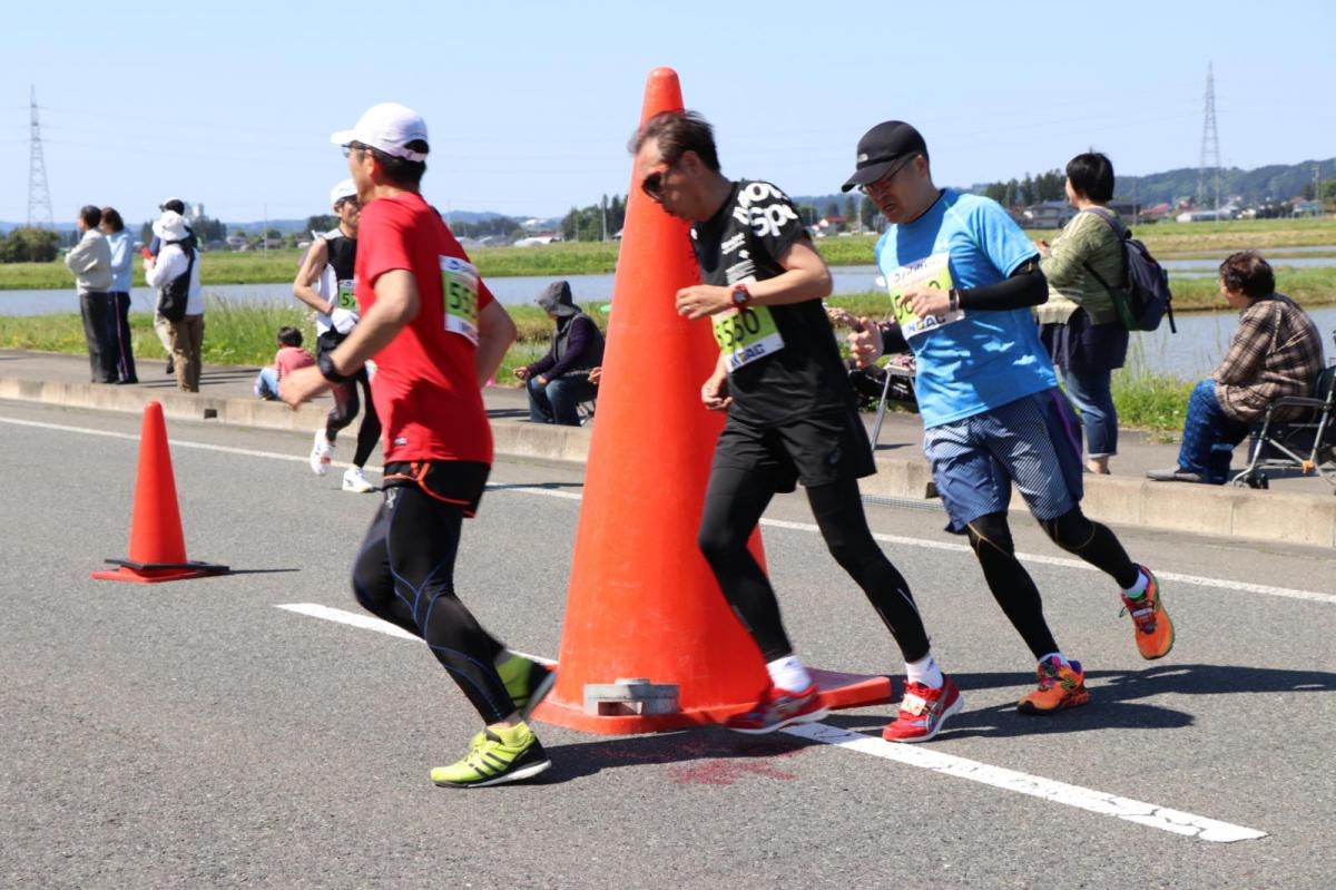 いわて奥州きらめきマラソン2018 フルマラソン5・37.5km給水/10km折り返し 2018/05/20