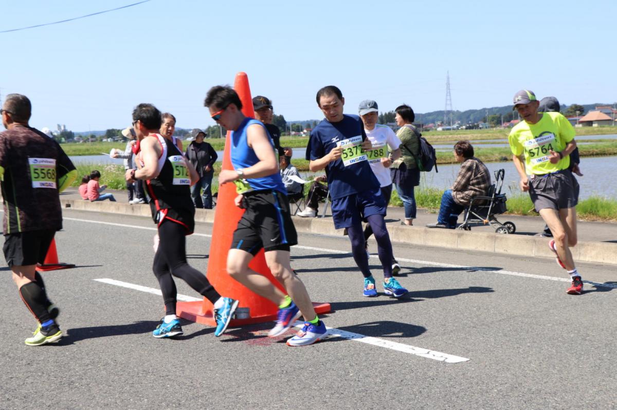 いわて奥州きらめきマラソン2018 フルマラソン5・37.5km給水/10km折り返し 2018/05/20