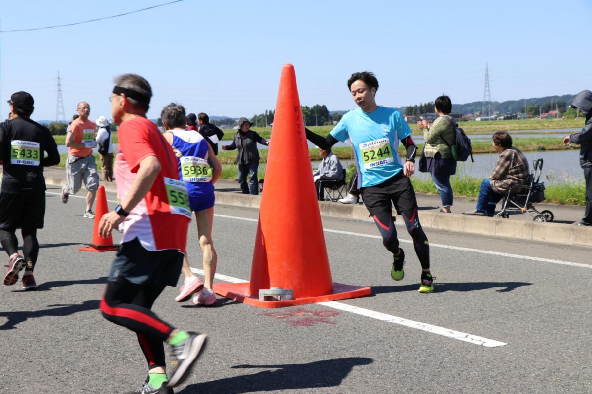 いわて奥州きらめきマラソン2018 フルマラソン5・37.5km給水/10km折り返し 2018/05/20