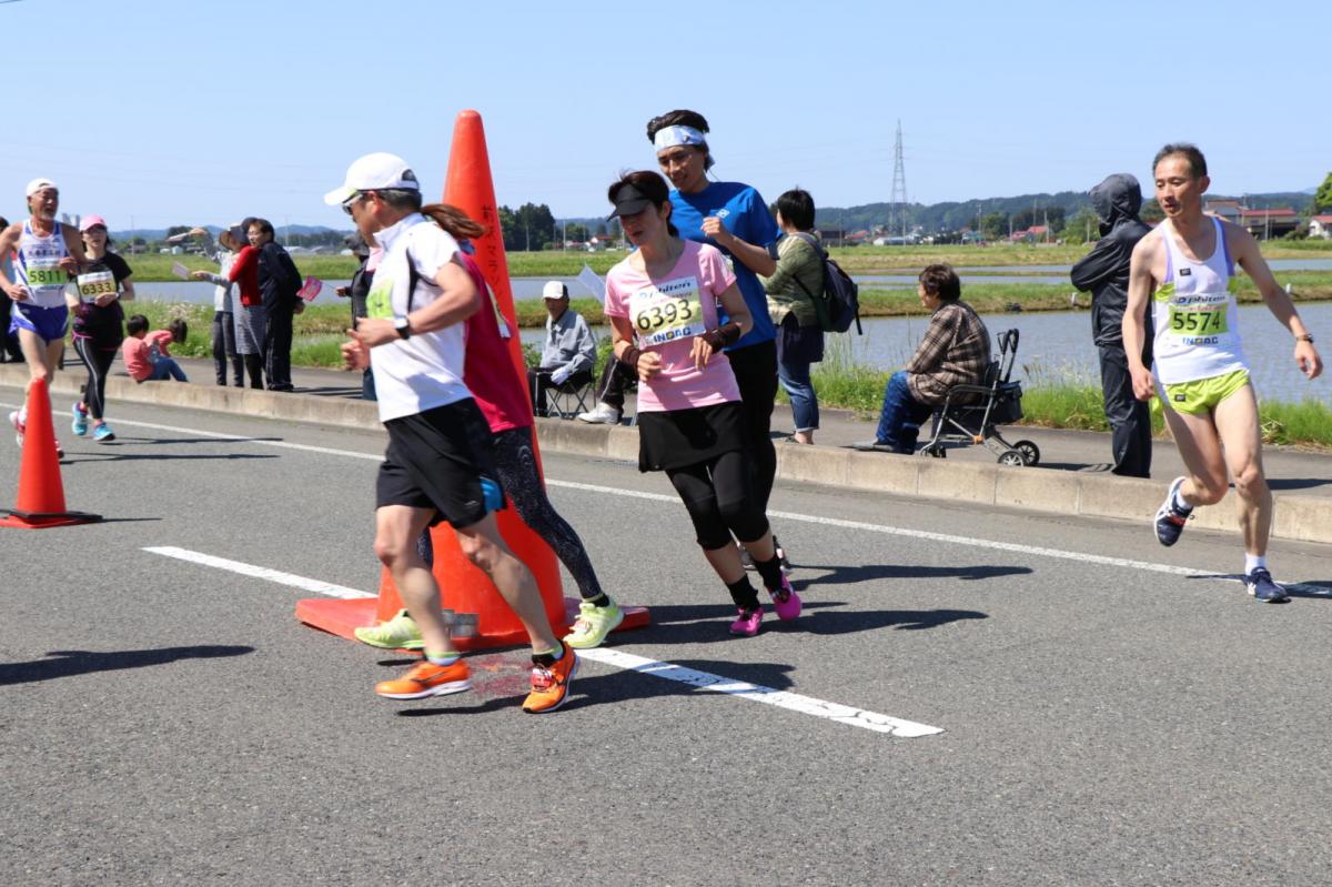 いわて奥州きらめきマラソン2018 フルマラソン5・37.5km給水/10km折り返し 2018/05/20