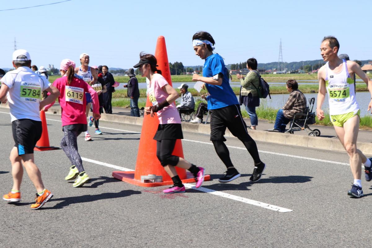 いわて奥州きらめきマラソン2018 フルマラソン5・37.5km給水/10km折り返し 2018/05/20