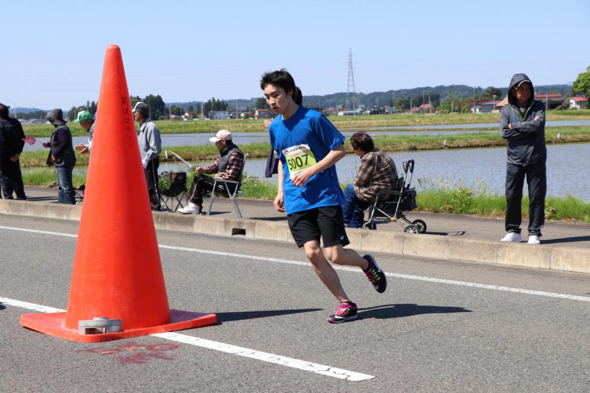 いわて奥州きらめきマラソン2018 フルマラソン5・37.5km給水/10km折り返し 2018/05/20