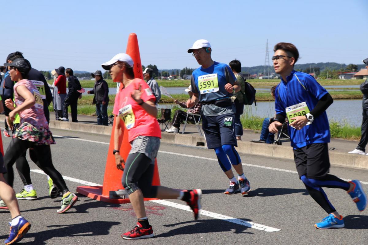 いわて奥州きらめきマラソン2018 フルマラソン5・37.5km給水/10km折り返し 2018/05/20