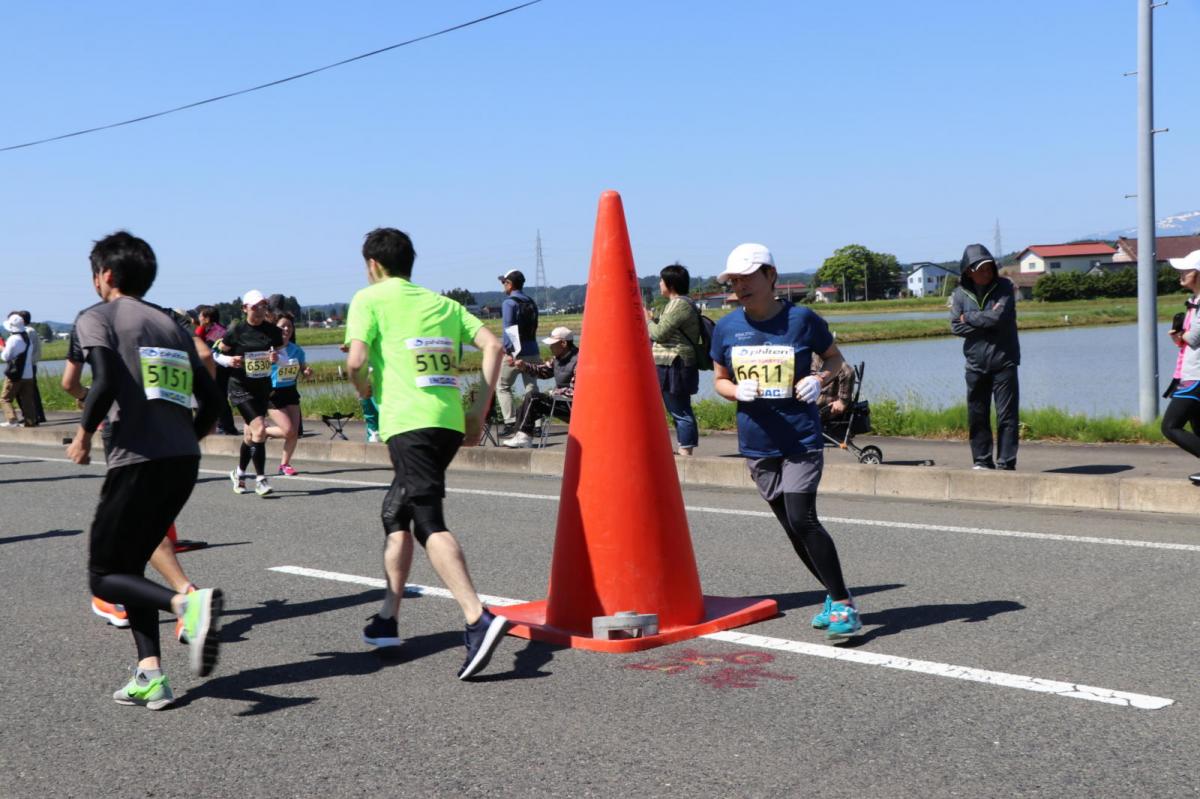 いわて奥州きらめきマラソン2018 フルマラソン5・37.5km給水/10km折り返し 2018/05/20
