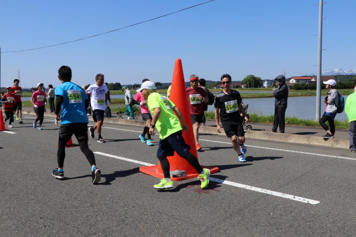 いわて奥州きらめきマラソン2018 フルマラソン5・37.5km給水/10km折り返し 2018/05/20
