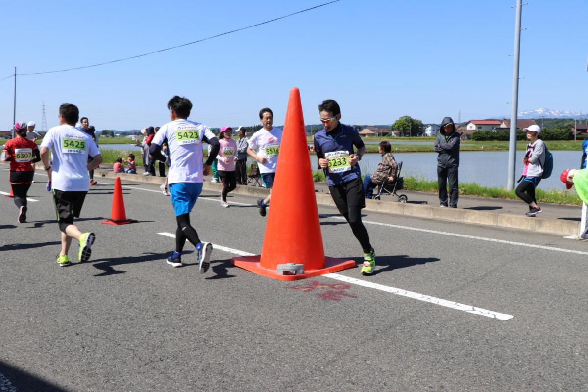 いわて奥州きらめきマラソン2018 フルマラソン5・37.5km給水/10km折り返し 2018/05/20