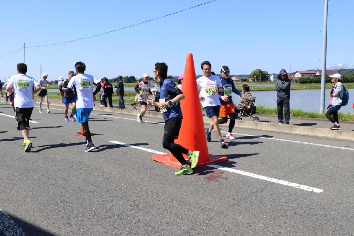 いわて奥州きらめきマラソン2018 フルマラソン5・37.5km給水/10km折り返し 2018/05/20