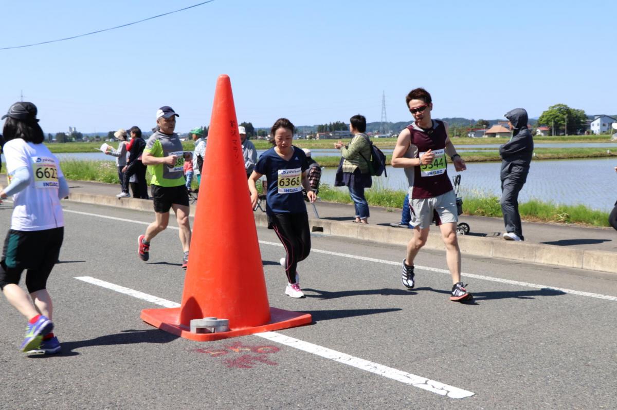 いわて奥州きらめきマラソン2018 フルマラソン5・37.5km給水/10km折り返し 2018/05/20