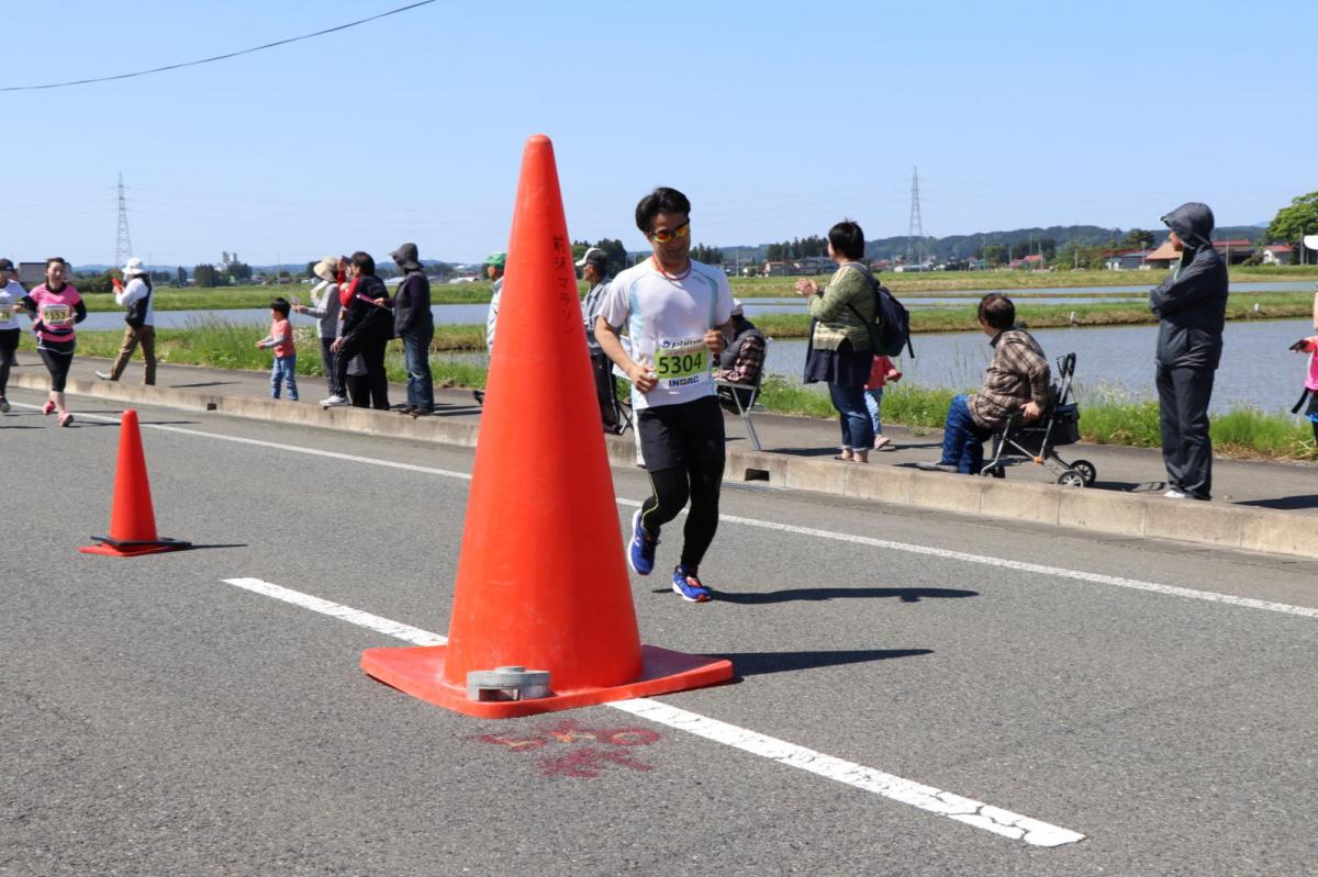 いわて奥州きらめきマラソン2018 フルマラソン5・37.5km給水/10km折り返し 2018/05/20
