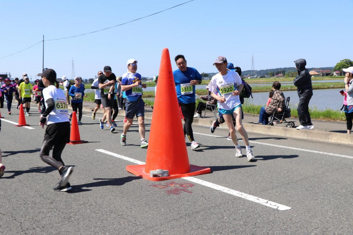 いわて奥州きらめきマラソン2018 フルマラソン5・37.5km給水/10km折り返し 2018/05/20
