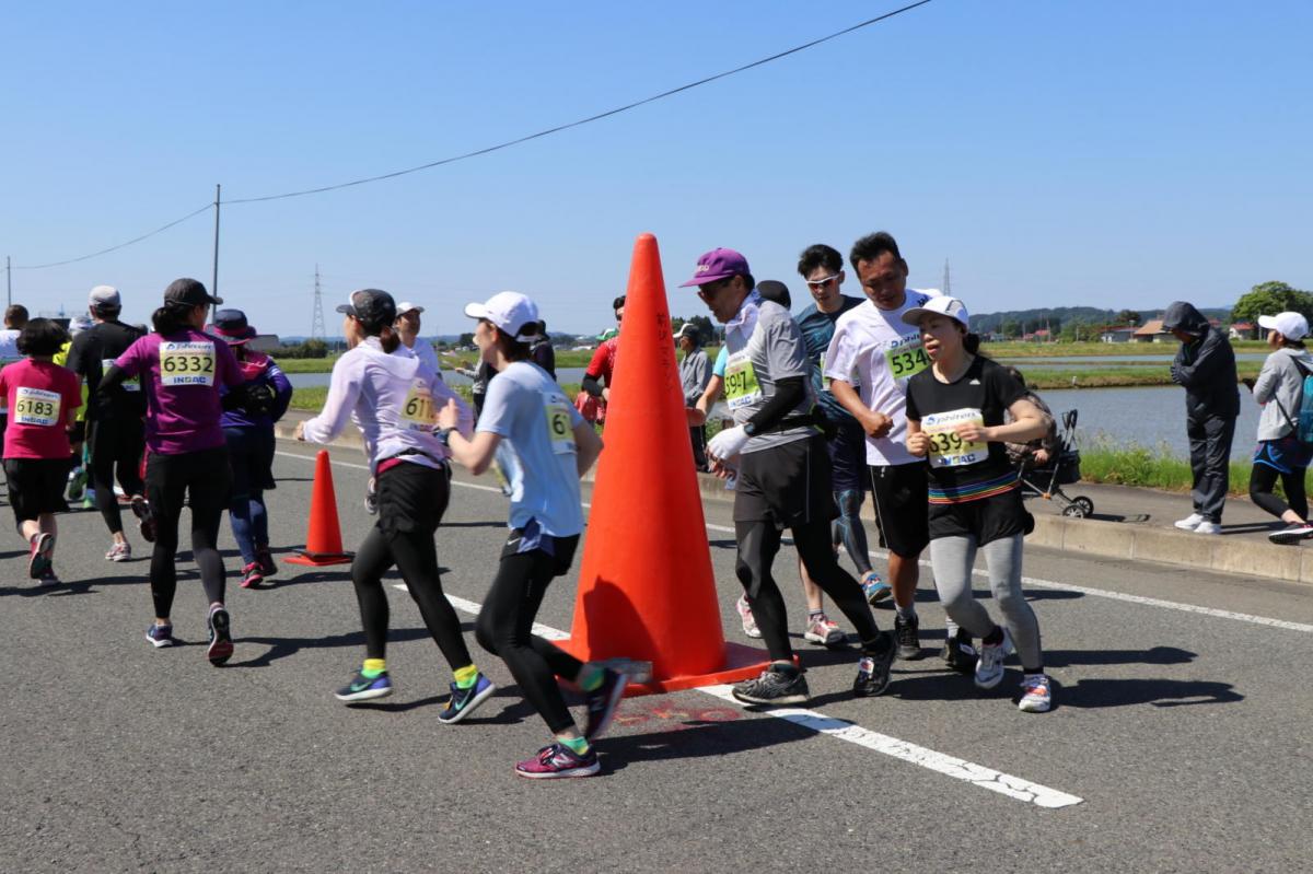 いわて奥州きらめきマラソン2018 フルマラソン5・37.5km給水/10km折り返し 2018/05/20