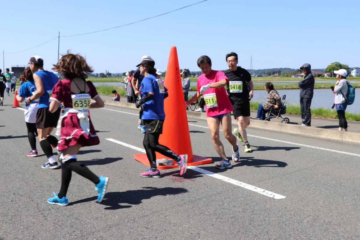 いわて奥州きらめきマラソン2018 フルマラソン5・37.5km給水/10km折り返し 2018/05/20