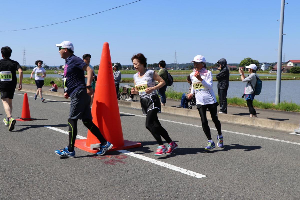 いわて奥州きらめきマラソン2018 フルマラソン5・37.5km給水/10km折り返し 2018/05/20
