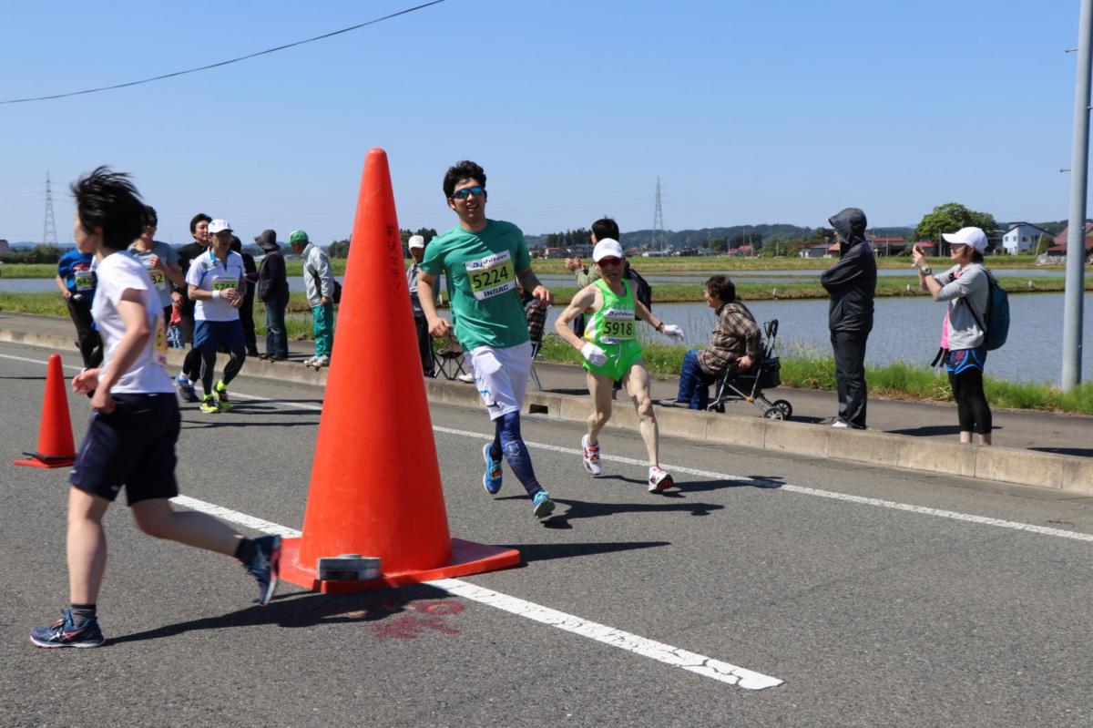 いわて奥州きらめきマラソン2018 フルマラソン5・37.5km給水/10km折り返し 2018/05/20