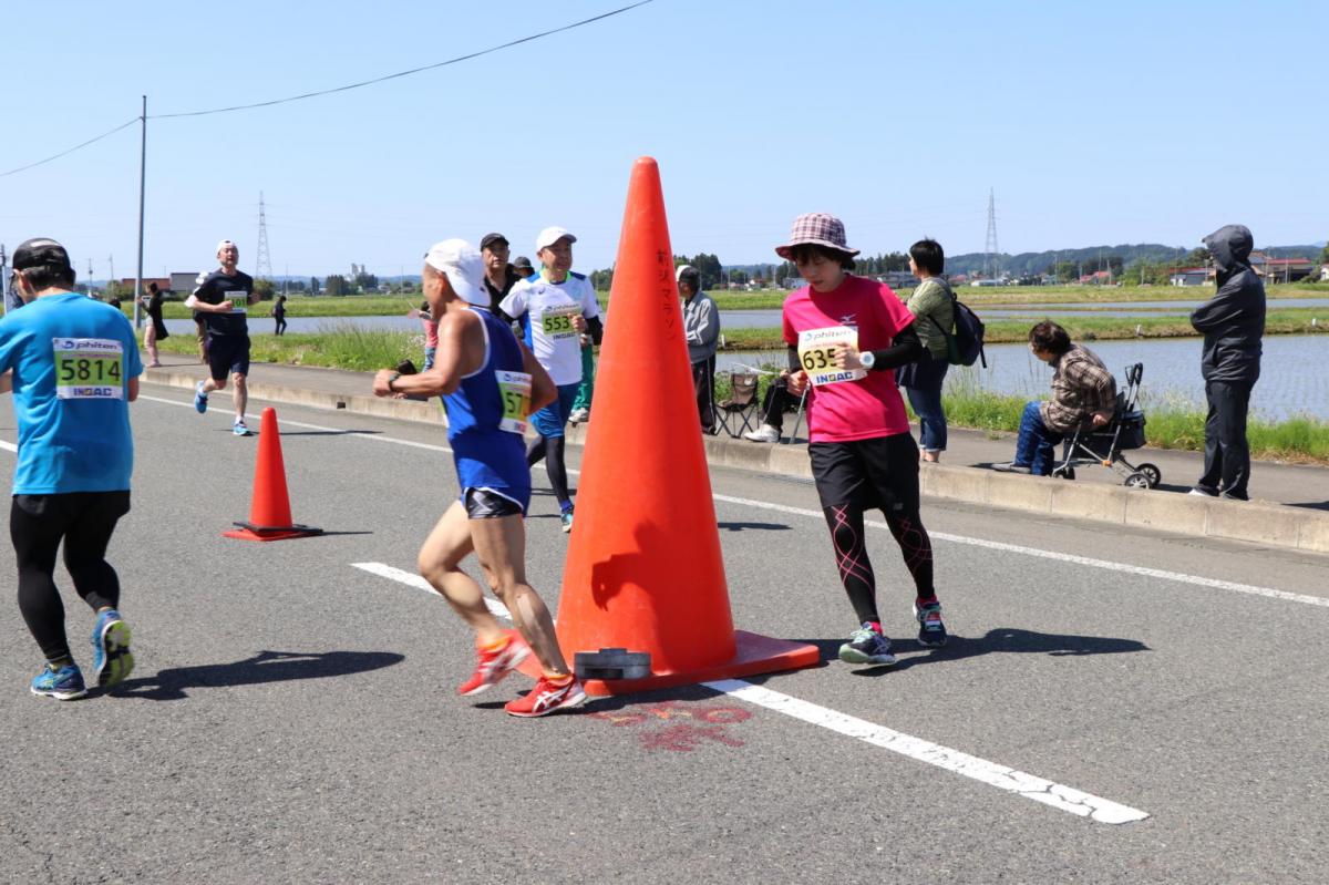 いわて奥州きらめきマラソン2018 フルマラソン5・37.5km給水/10km折り返し 2018/05/20