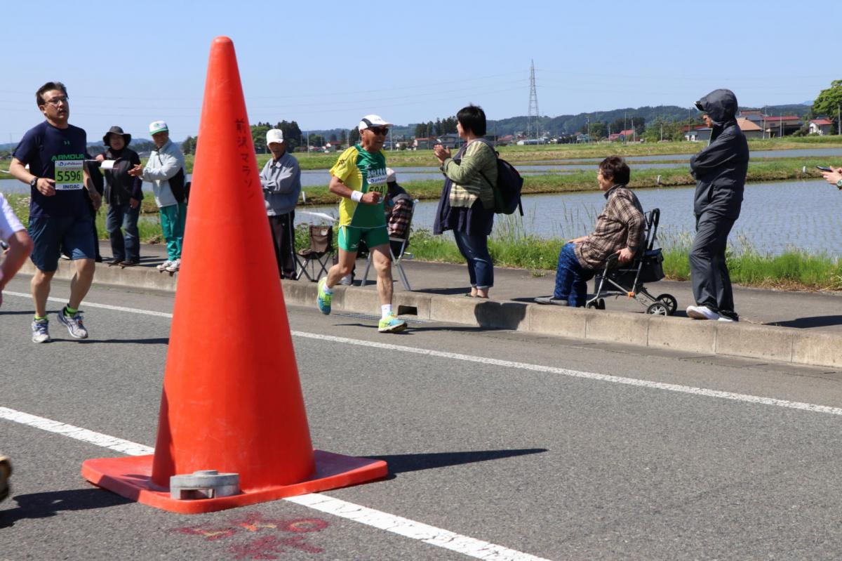 いわて奥州きらめきマラソン2018 フルマラソン5・37.5km給水/10km折り返し 2018/05/20
