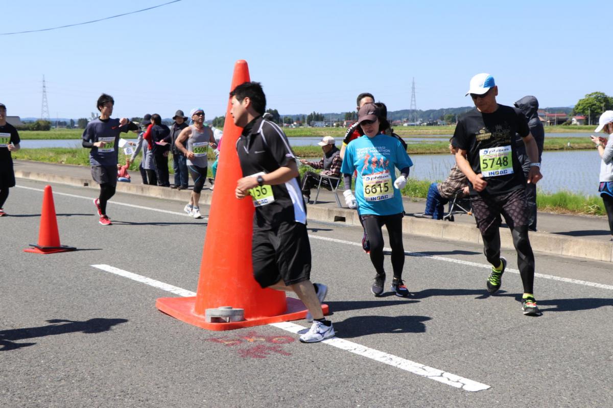 いわて奥州きらめきマラソン2018 フルマラソン5・37.5km給水/10km折り返し 2018/05/20