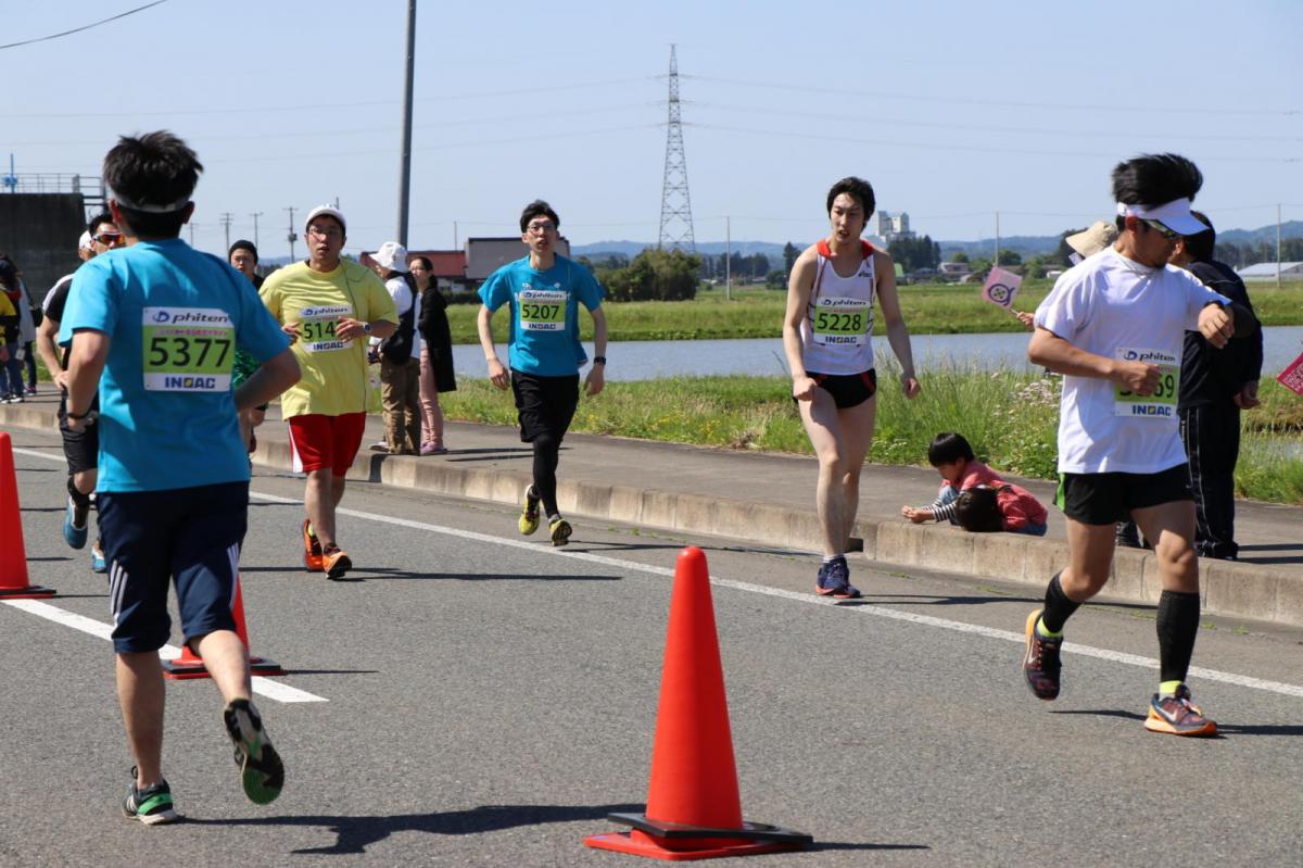 いわて奥州きらめきマラソン2018 フルマラソン5・37.5km給水/10km折り返し 2018/05/20
