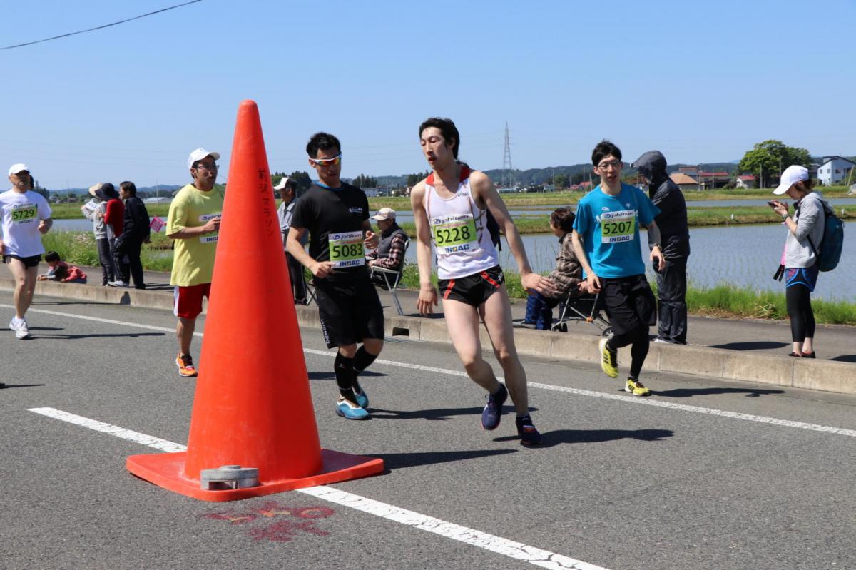 いわて奥州きらめきマラソン2018 フルマラソン5・37.5km給水/10km折り返し 2018/05/20