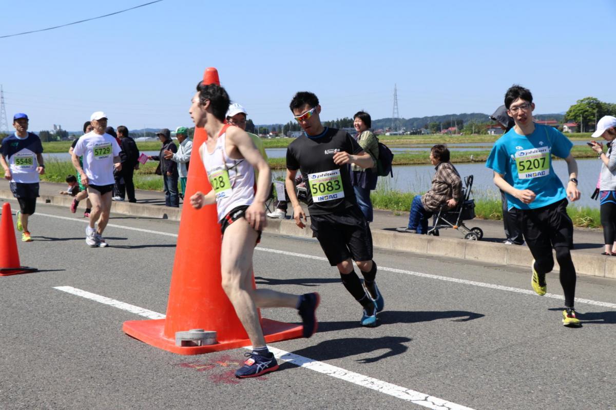 いわて奥州きらめきマラソン2018 フルマラソン5・37.5km給水/10km折り返し 2018/05/20