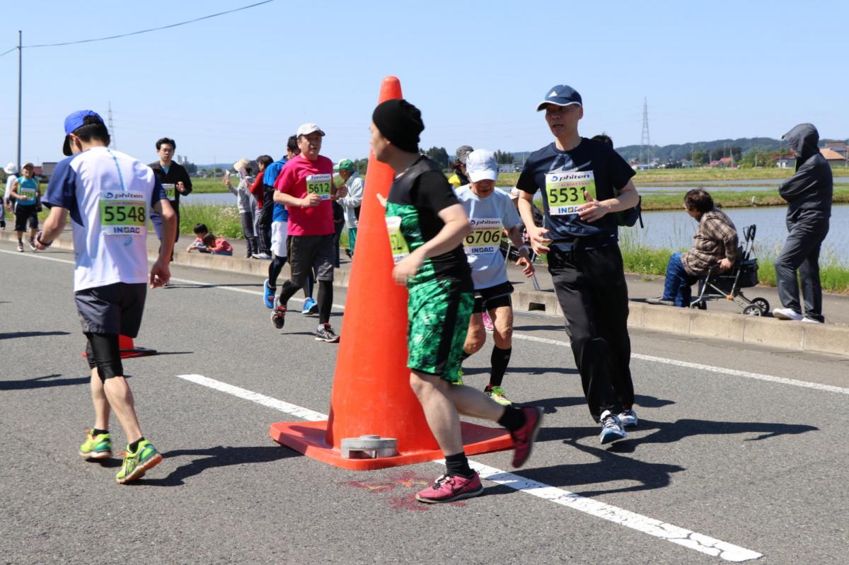 いわて奥州きらめきマラソン2018 フルマラソン5・37.5km給水/10km折り返し 2018/05/20
