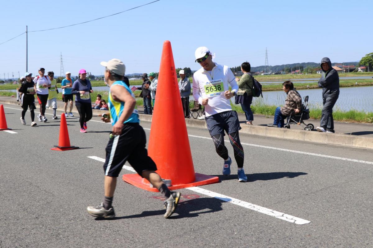 いわて奥州きらめきマラソン2018 フルマラソン5・37.5km給水/10km折り返し 2018/05/20