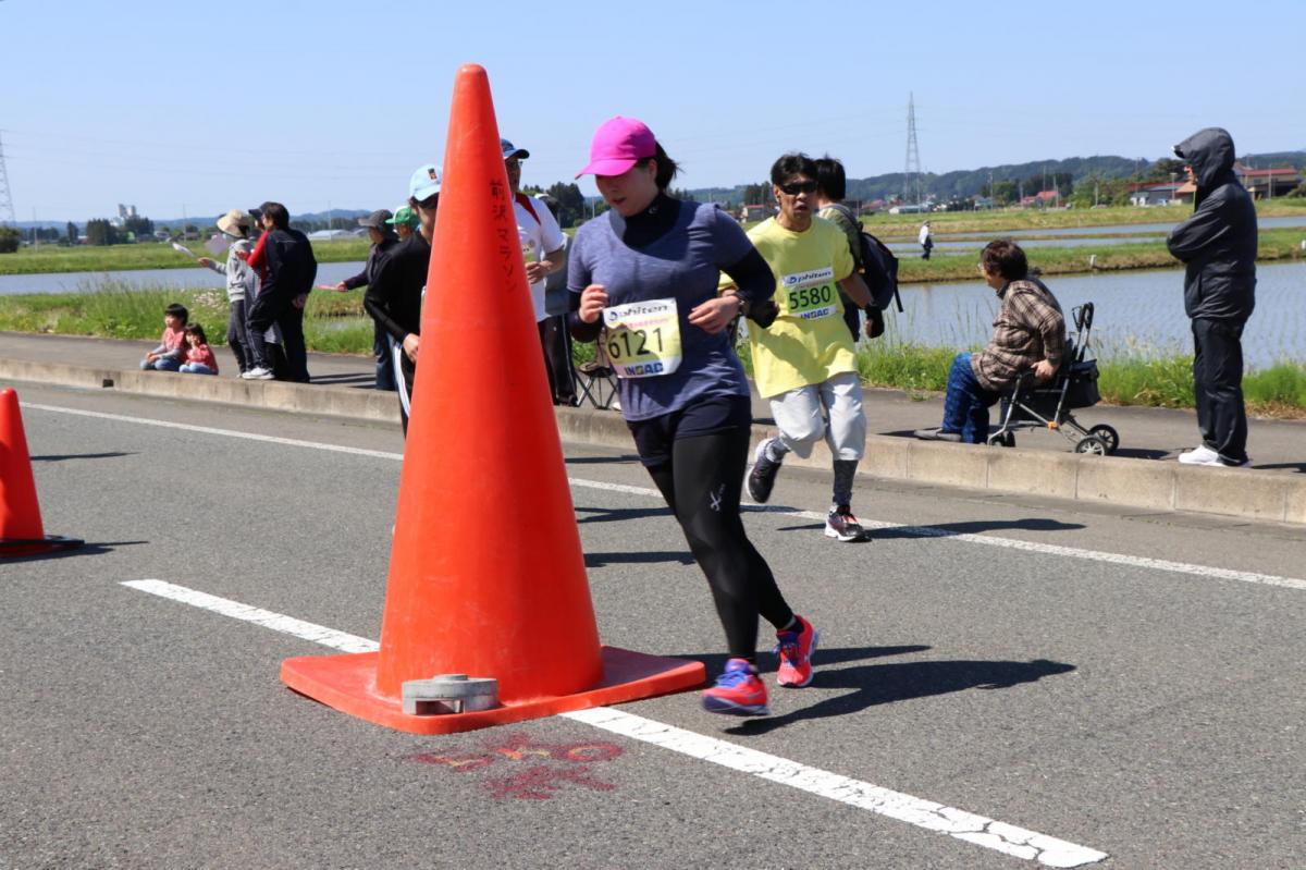 いわて奥州きらめきマラソン2018 フルマラソン5・37.5km給水/10km折り返し 2018/05/20