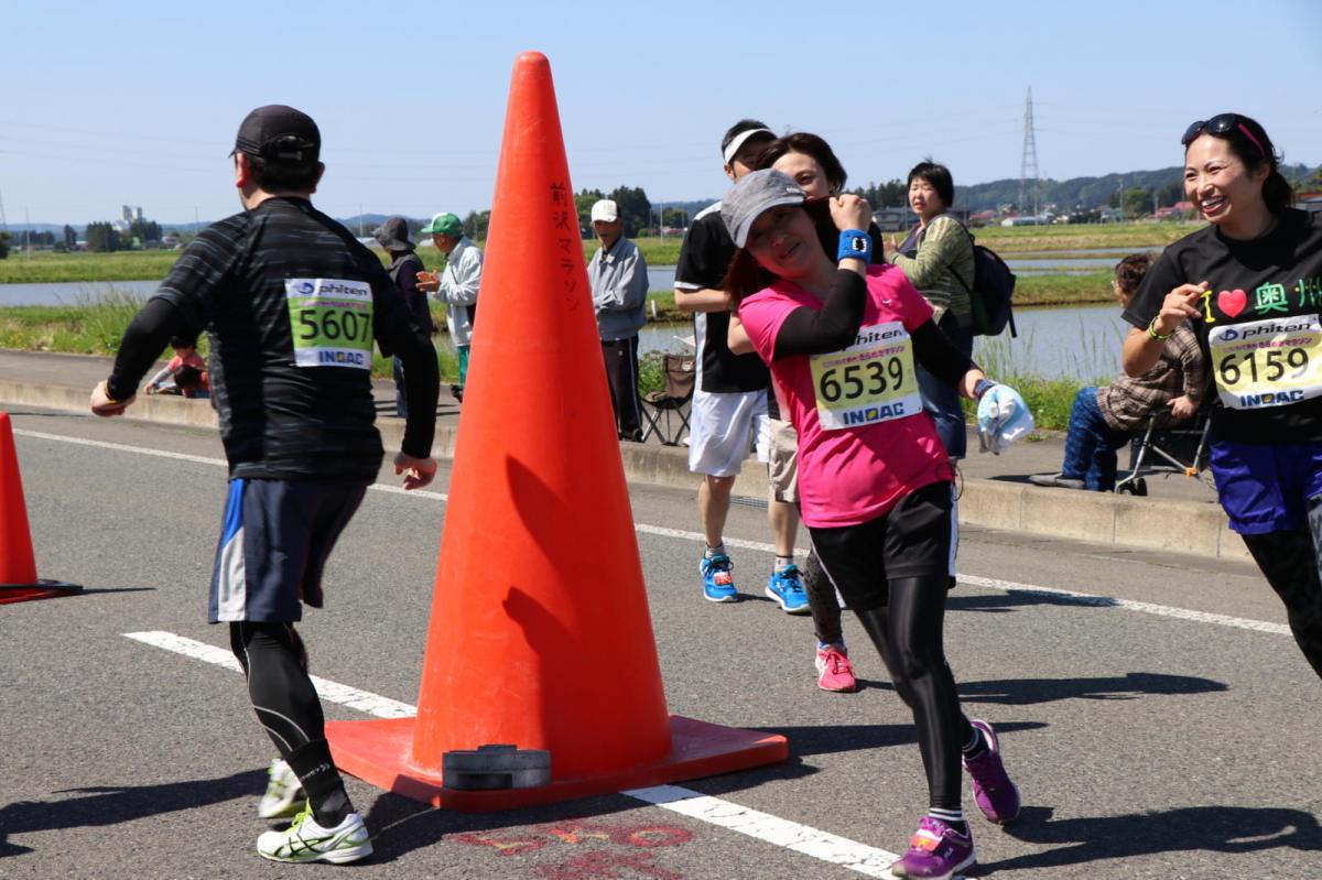 いわて奥州きらめきマラソン2018 フルマラソン5・37.5km給水/10km折り返し 2018/05/20