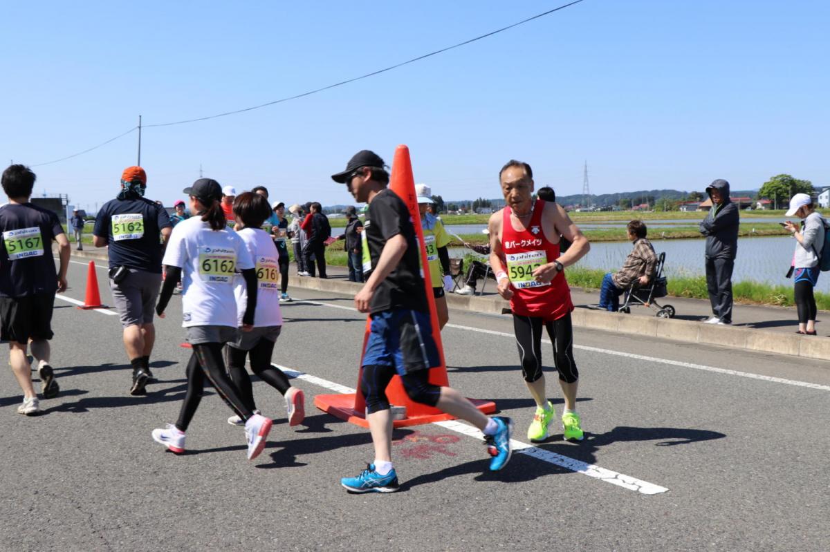 いわて奥州きらめきマラソン2018 フルマラソン5・37.5km給水/10km折り返し 2018/05/20