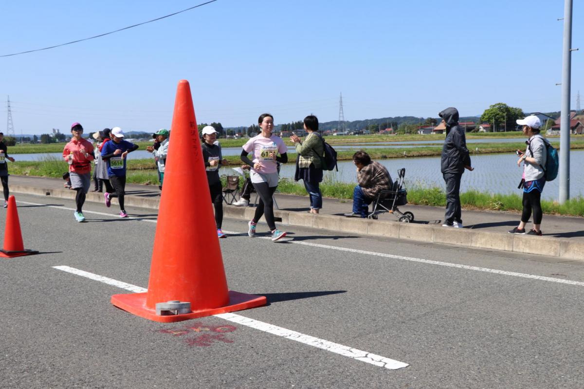 いわて奥州きらめきマラソン2018 フルマラソン5・37.5km給水/10km折り返し 2018/05/20