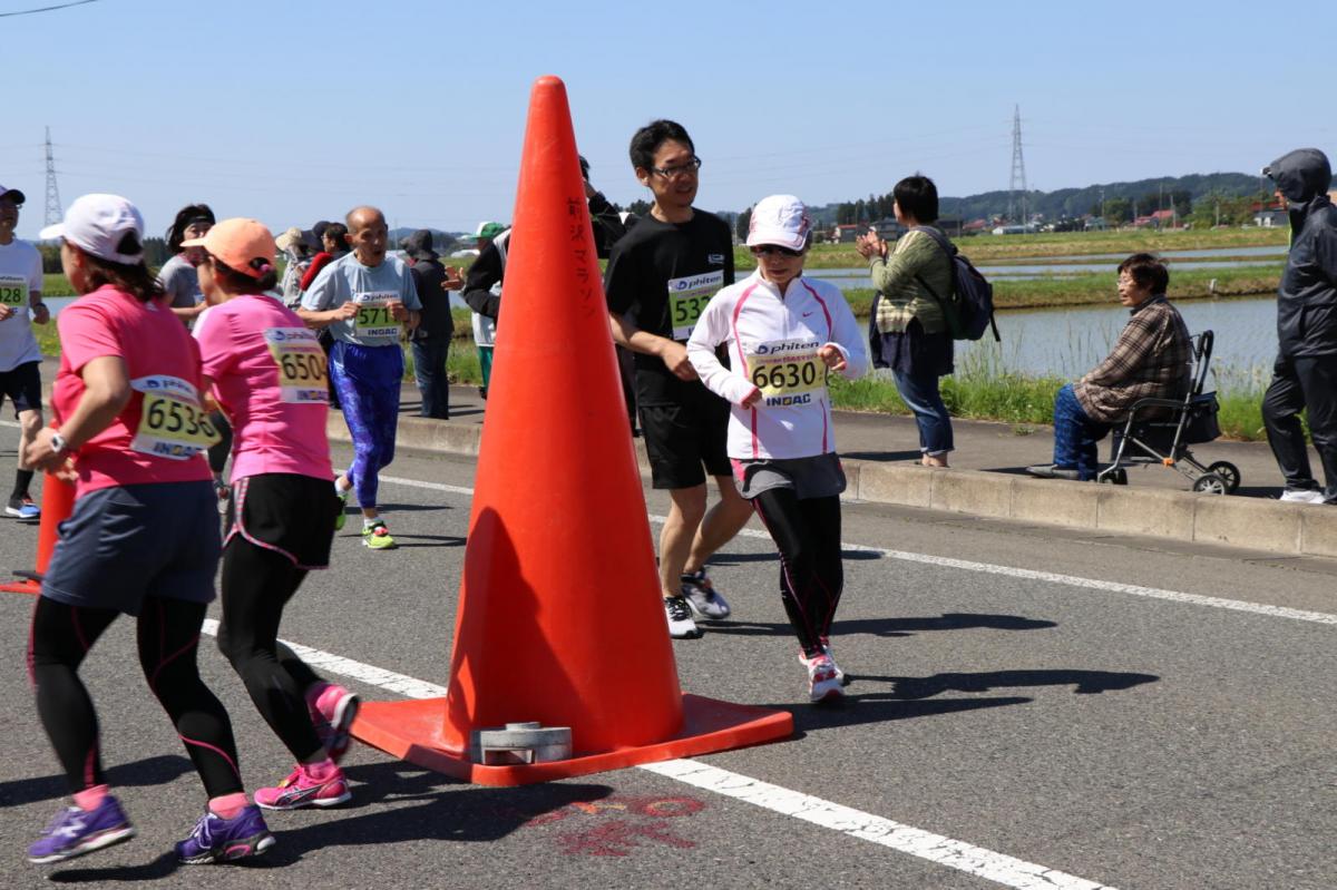 いわて奥州きらめきマラソン2018 フルマラソン5・37.5km給水/10km折り返し 2018/05/20