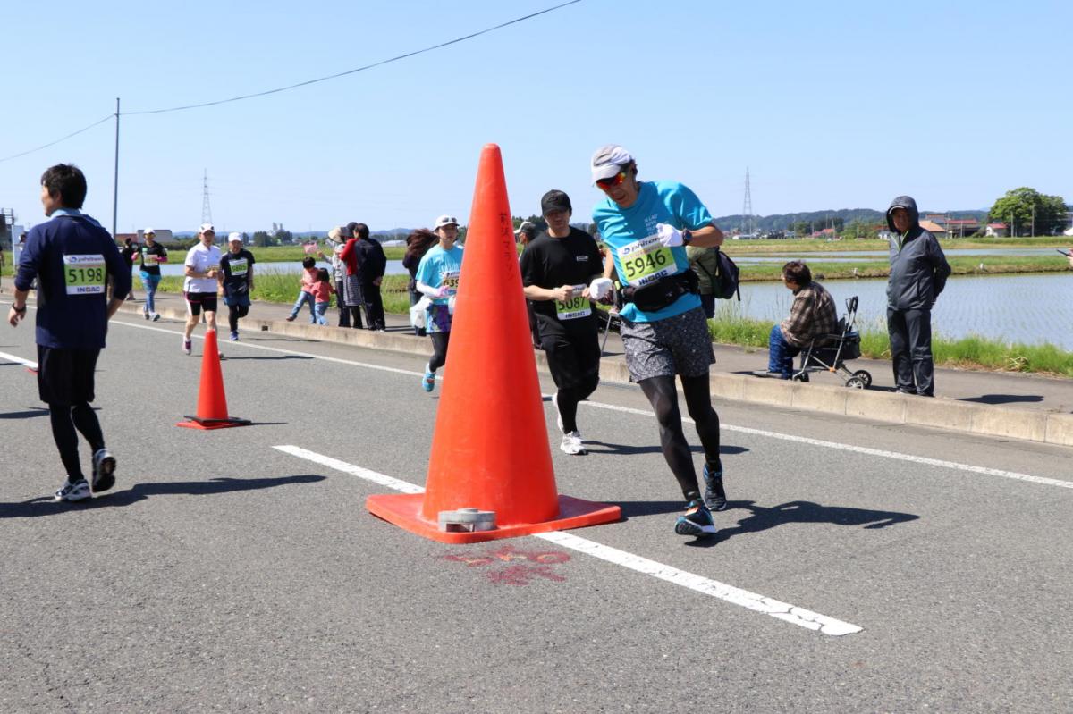 いわて奥州きらめきマラソン2018 フルマラソン5・37.5km給水/10km折り返し 2018/05/20