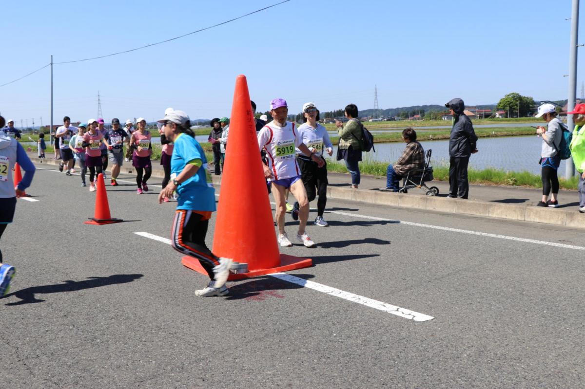 いわて奥州きらめきマラソン2018 フルマラソン5・37.5km給水/10km折り返し 2018/05/20