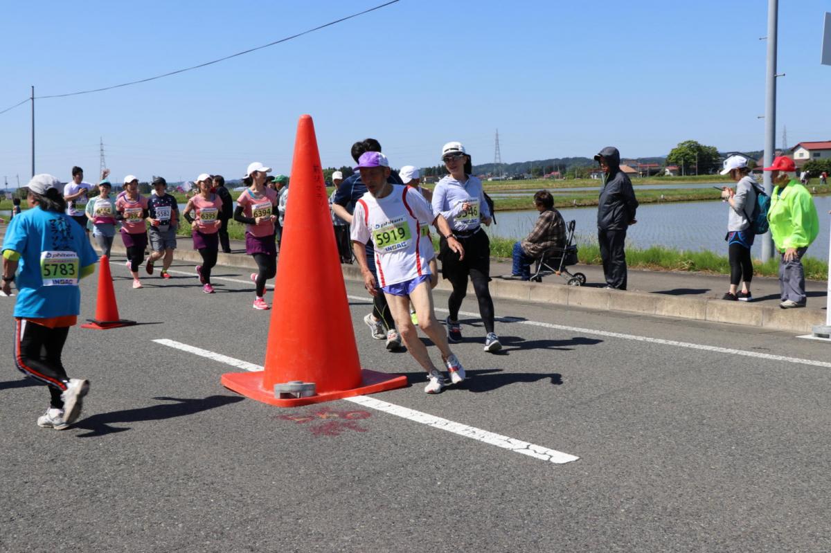 いわて奥州きらめきマラソン2018 フルマラソン5・37.5km給水/10km折り返し 2018/05/20