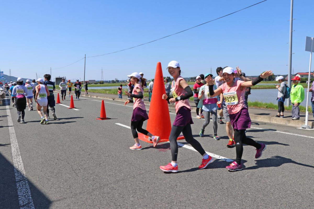 いわて奥州きらめきマラソン2018 フルマラソン5・37.5km給水/10km折り返し 2018/05/20