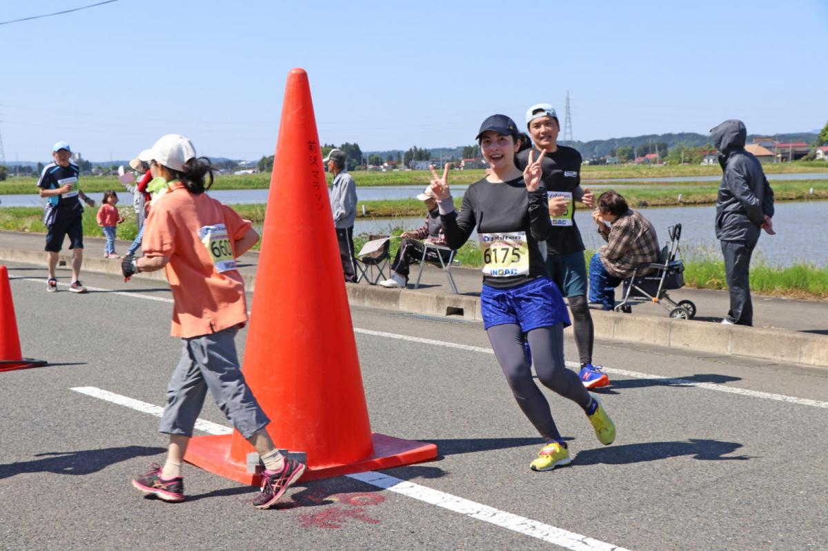いわて奥州きらめきマラソン2018 フルマラソン5・37.5km給水/10km折り返し 2018/05/20
