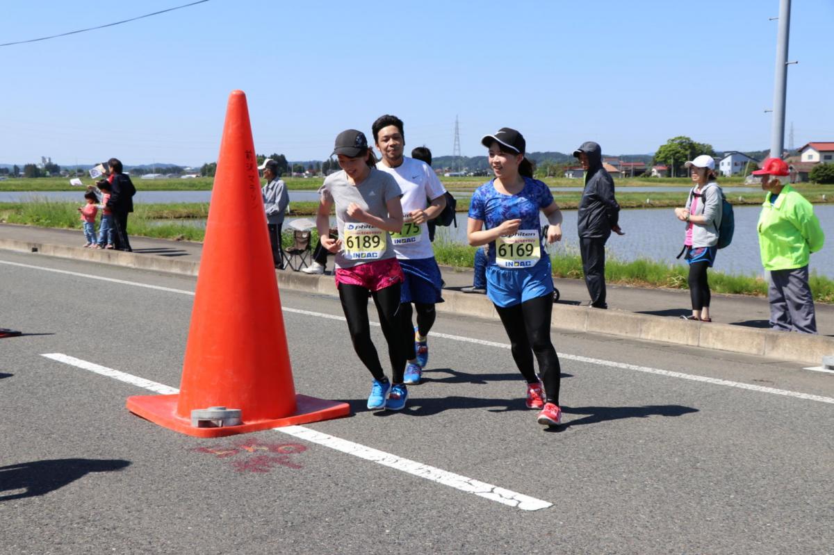 いわて奥州きらめきマラソン2018 フルマラソン5・37.5km給水/10km折り返し 2018/05/20