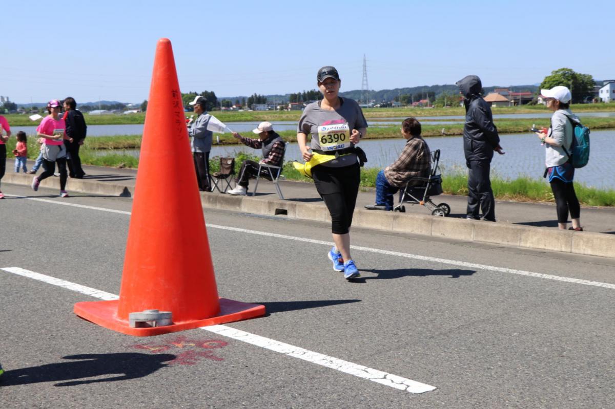 いわて奥州きらめきマラソン2018 フルマラソン5・37.5km給水/10km折り返し 2018/05/20