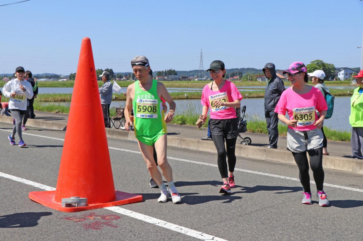 いわて奥州きらめきマラソン2018 フルマラソン5・37.5km給水/10km折り返し 2018/05/20