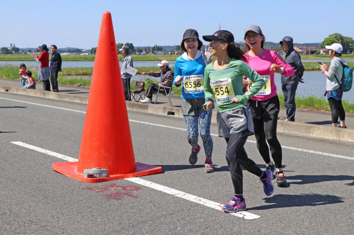 いわて奥州きらめきマラソン2018 フルマラソン5・37.5km給水/10km折り返し 2018/05/20