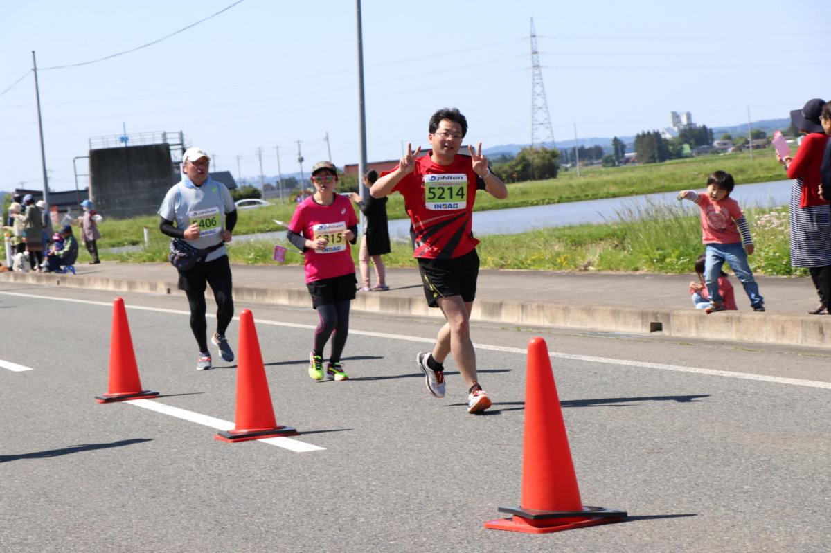 いわて奥州きらめきマラソン2018 フルマラソン5・37.5km給水/10km折り返し 2018/05/20