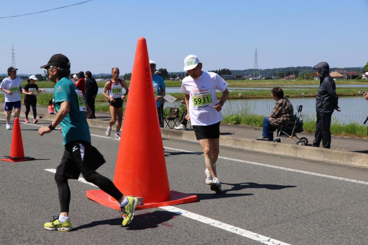いわて奥州きらめきマラソン2018 フルマラソン5・37.5km給水/10km折り返し 2018/05/20