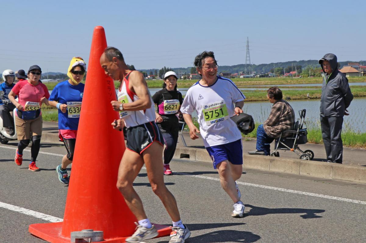 いわて奥州きらめきマラソン2018 フルマラソン5・37.5km給水/10km折り返し 2018/05/20