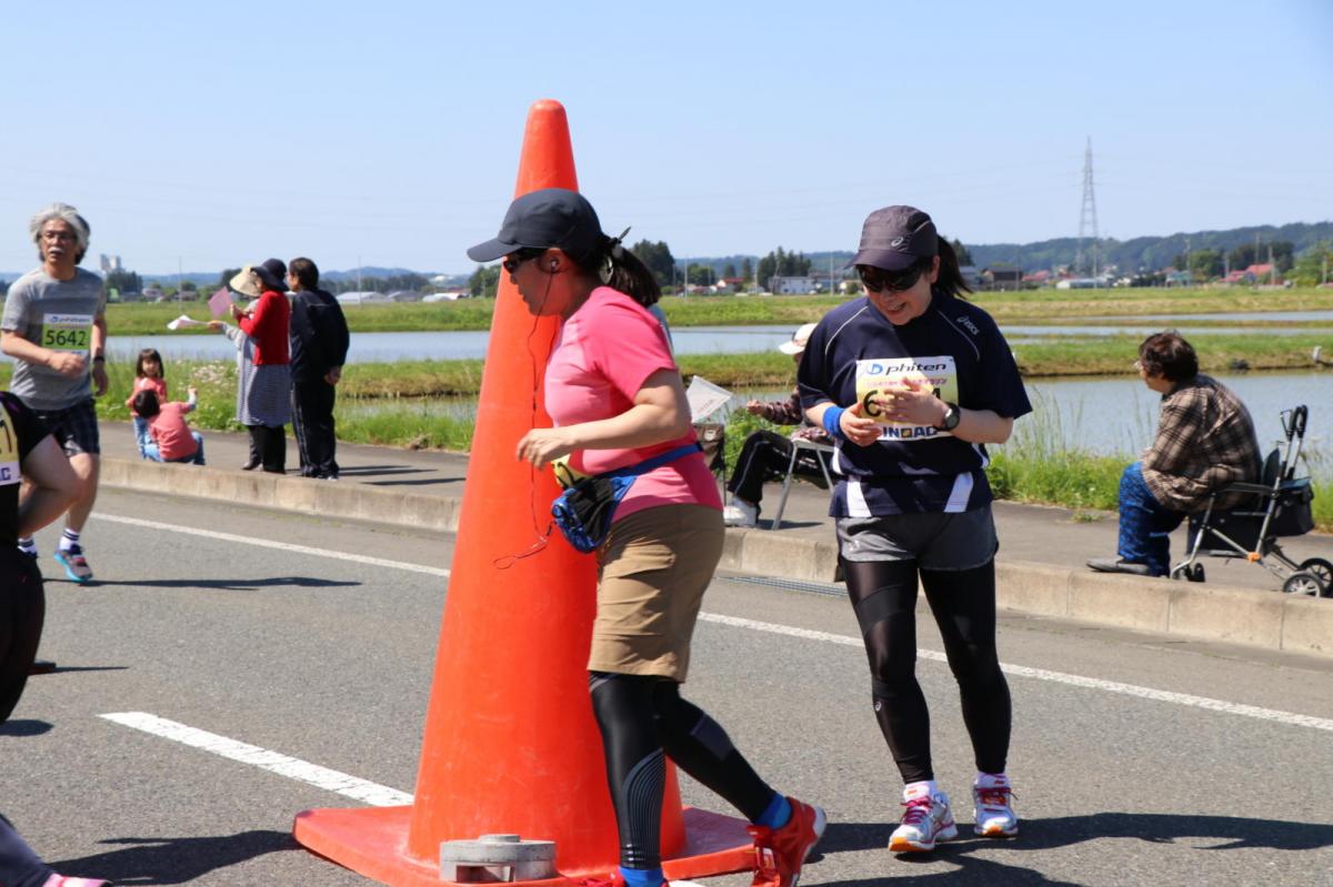 いわて奥州きらめきマラソン2018 フルマラソン5・37.5km給水/10km折り返し 2018/05/20