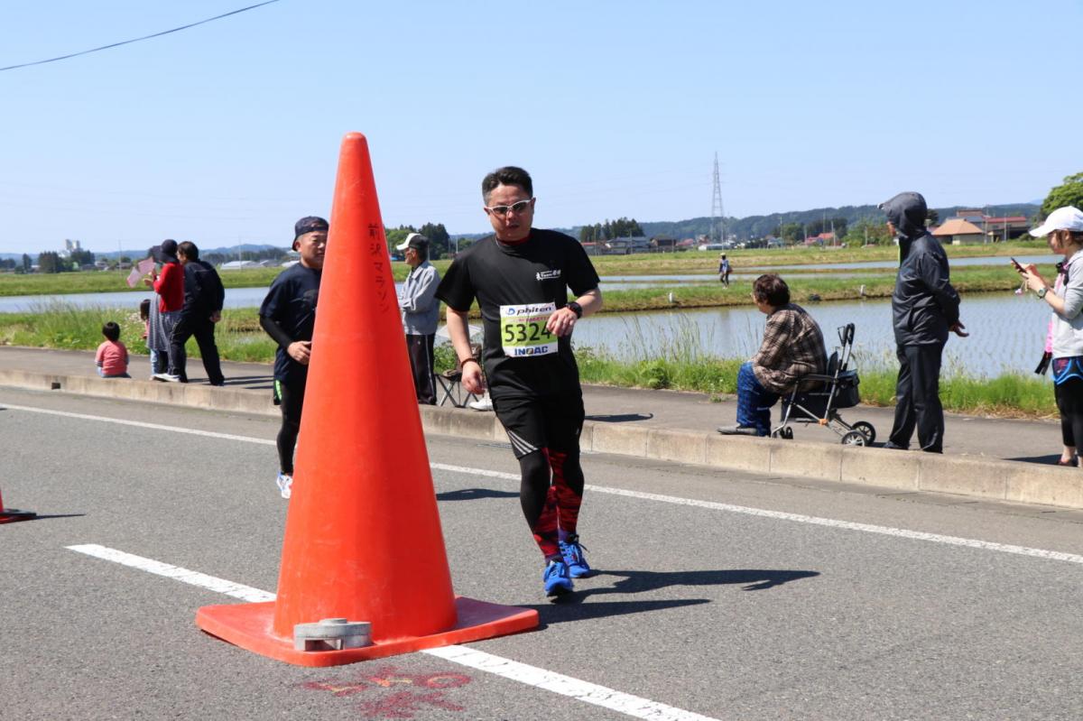 いわて奥州きらめきマラソン2018 フルマラソン5・37.5km給水/10km折り返し 2018/05/20