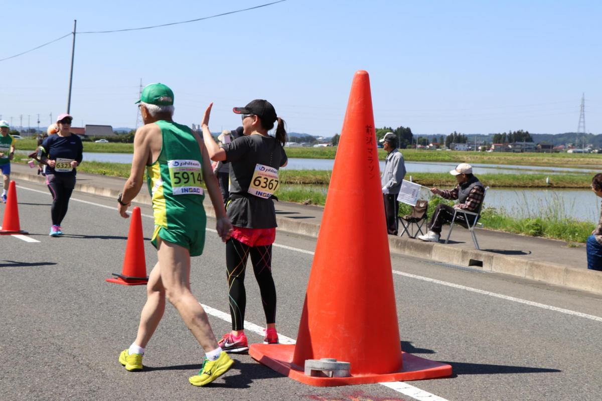 いわて奥州きらめきマラソン2018 フルマラソン5・37.5km給水/10km折り返し 2018/05/20