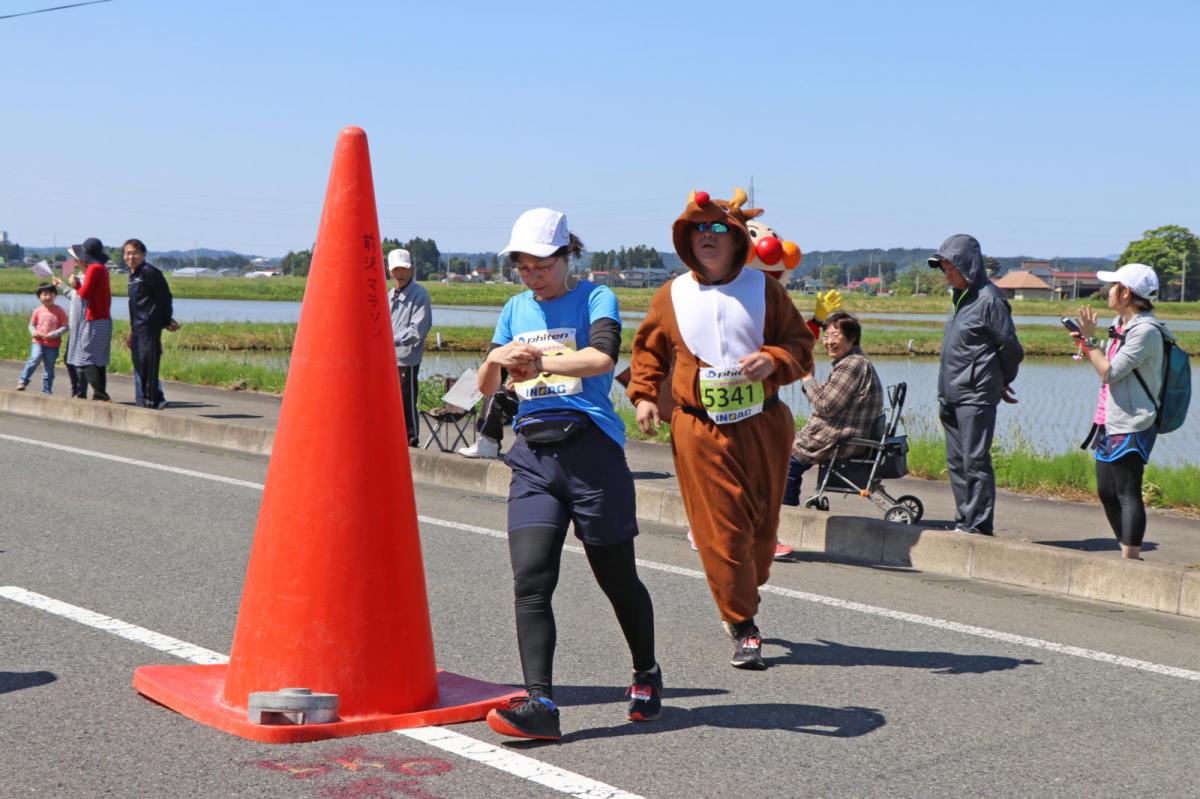 いわて奥州きらめきマラソン2018 フルマラソン5・37.5km給水/10km折り返し 2018/05/20