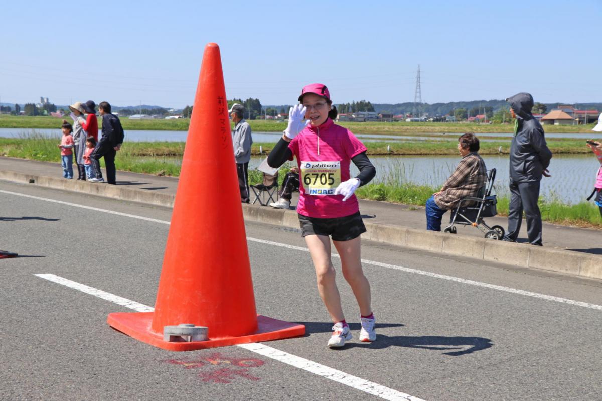 いわて奥州きらめきマラソン2018 フルマラソン5・37.5km給水/10km折り返し 2018/05/20