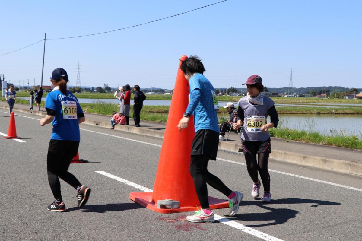 いわて奥州きらめきマラソン2018 フルマラソン5・37.5km給水/10km折り返し 2018/05/20