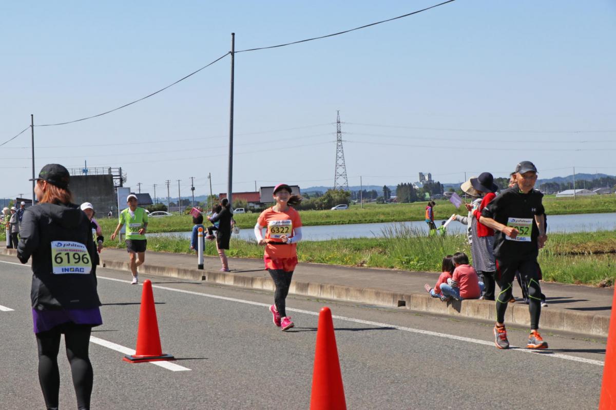 いわて奥州きらめきマラソン2018 フルマラソン5・37.5km給水/10km折り返し 2018/05/20